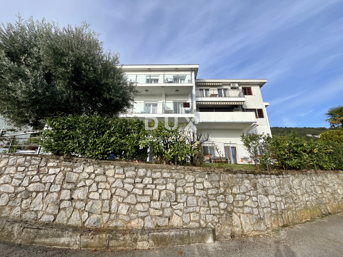 OPATIJA, LOVRAN - apartmajska hiša s pogledom na morje!