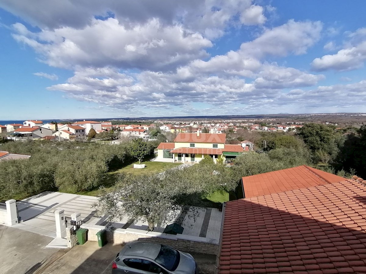 ISTRA, ŠTINJAN - Dvoetažni apartma s pogledom na morje!