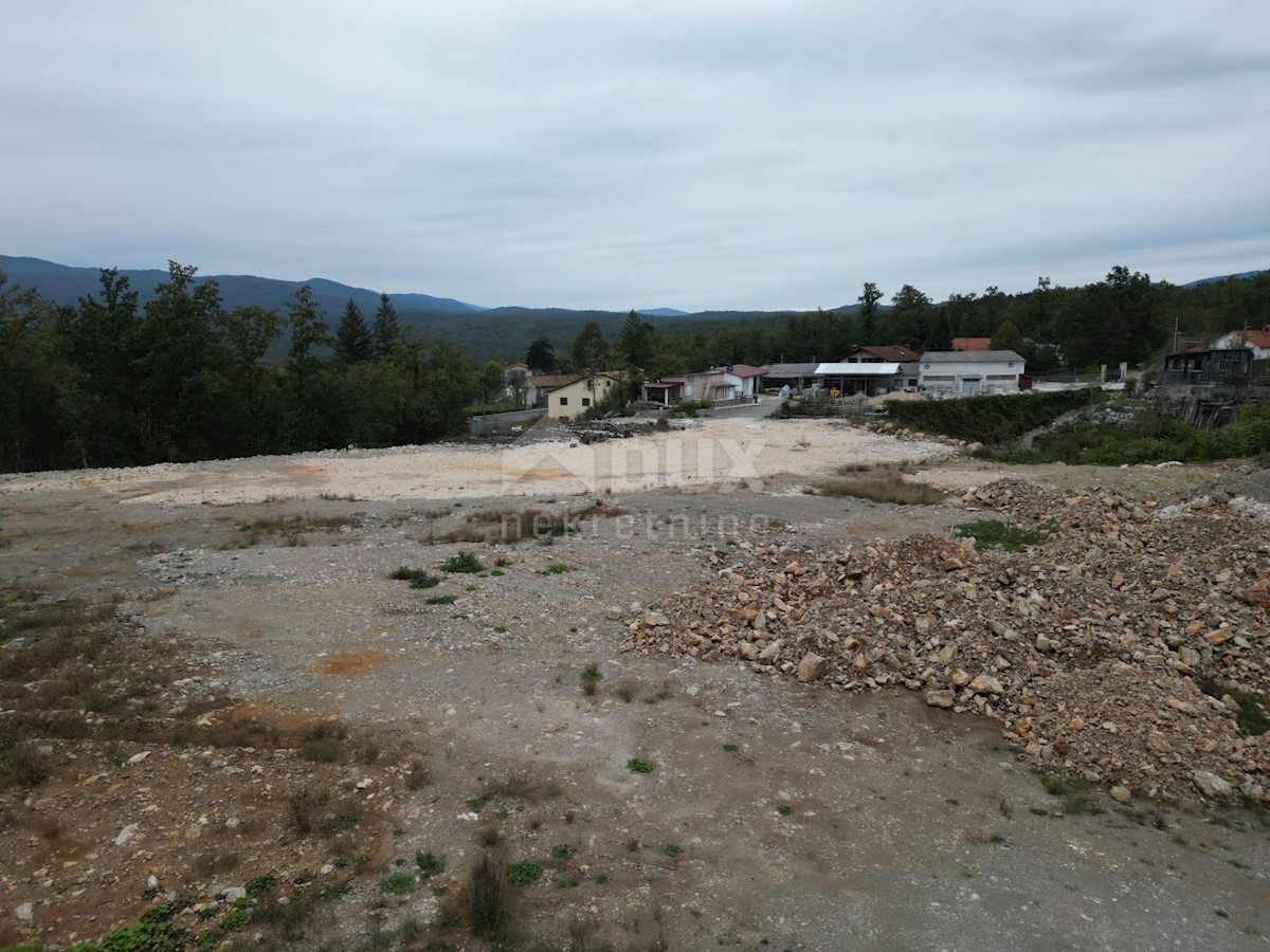 MATULJI, JURDANI, MALI BRGUD- gradbeno zemljišče 17065m2 (9000m2 zazidljivo) stanovanjski objekt - stanovanja ali poslovno-stanovanjski objekt/ hala/ poslovni objekt/ suha marina/ odprto skladišče