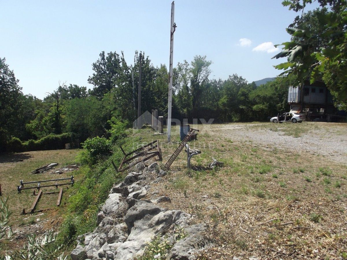 OPATIJA, LOVRAN- 4 gradbena zemljišča 2800m2 Z GRADBENIM DOVOLJENJEM!!! (+3000m2 zazidljivo zemljišče brez gradbenega dovoljenja) s pogledom na morje za družinsko hišo/vilo/apartmaje/ hiše za najem - počitnice z bazenom