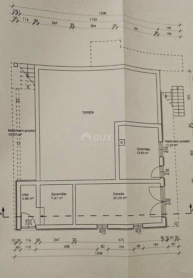 ZADAR, GORNJI KARIN - Moderna hiša z bazenom in pogledom na morje