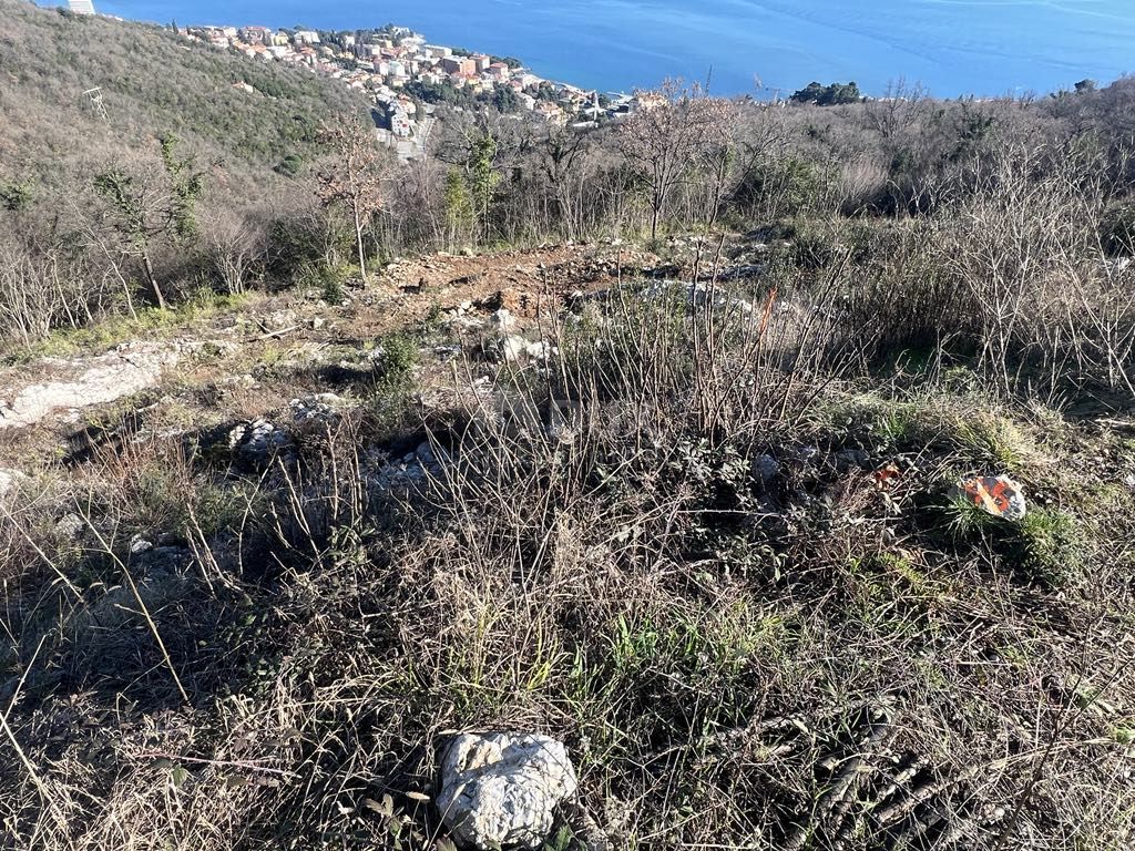 OPATIJA, KOLAVIĆI - objekt. zemljišče, 1017 m2, PANORAMSKI POGLED NA MORJE!!!