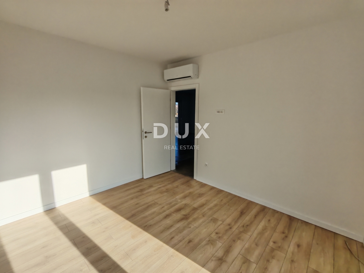 ZADAR, PRIVLAKA - Atraktivno stanovanje s pogledom na morje v bližini plaže! SJ4