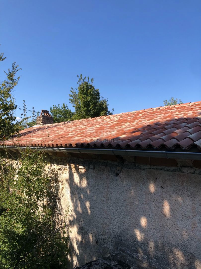 ISTRA, PIĆAN - Prostorna posest 2,2 ha s čudovitim pogledom na Učko