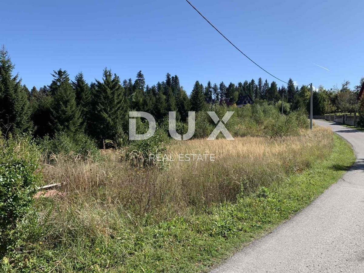 GORSKI KOTAR, LOKVE - atraktivno zemljišče 405m2 za družinsko hišo / vilo / apartmaje / hišo za najem / počitniško hišo 