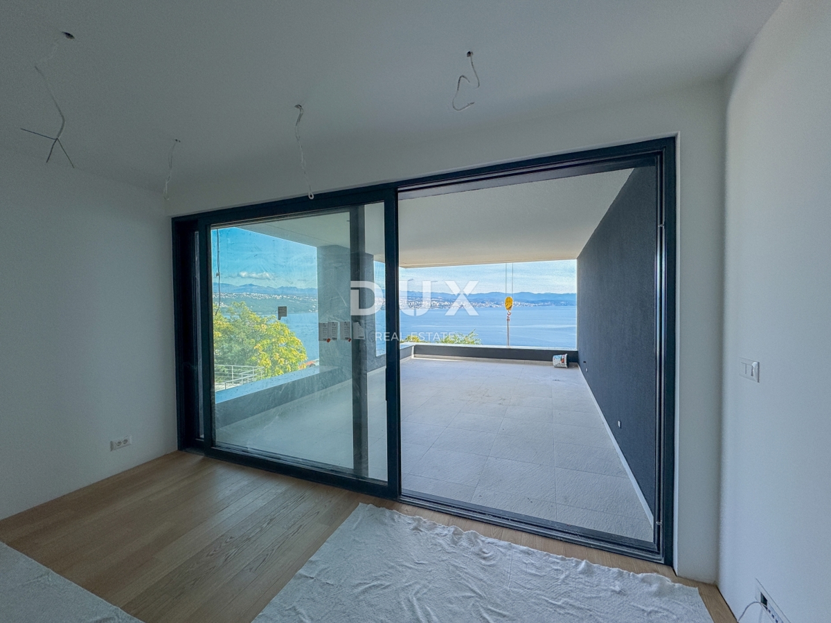 OPATIJA, CENTER - stanovanje z razgledom v novogradnji nad centrom Opatije 