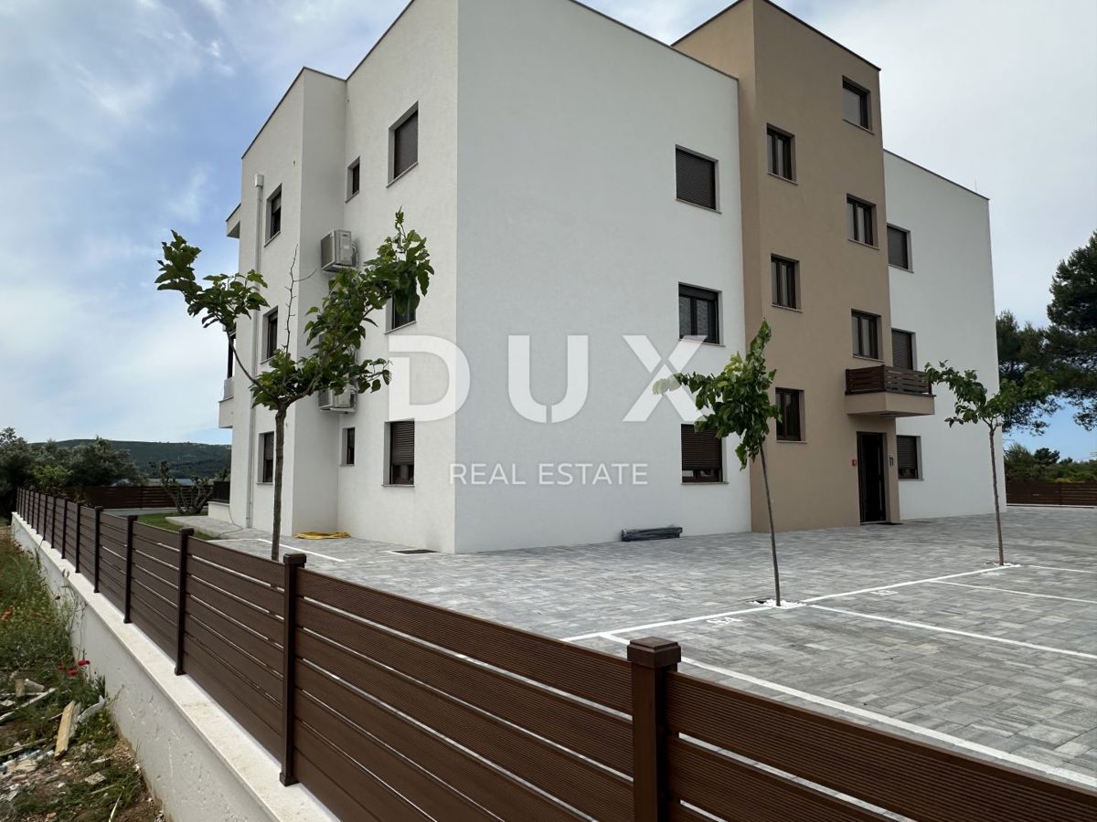 ZADAR, TURANJ - Apartma z vrtom blizu morja S2