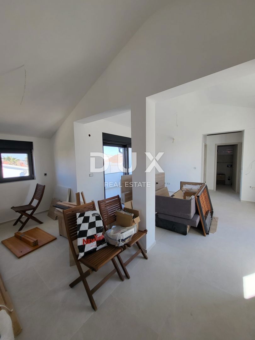 ZADAR, VIR - NOVOZGRAJEN APARTMA 20 M OD PLAŽE - POGLED NA MORJE!