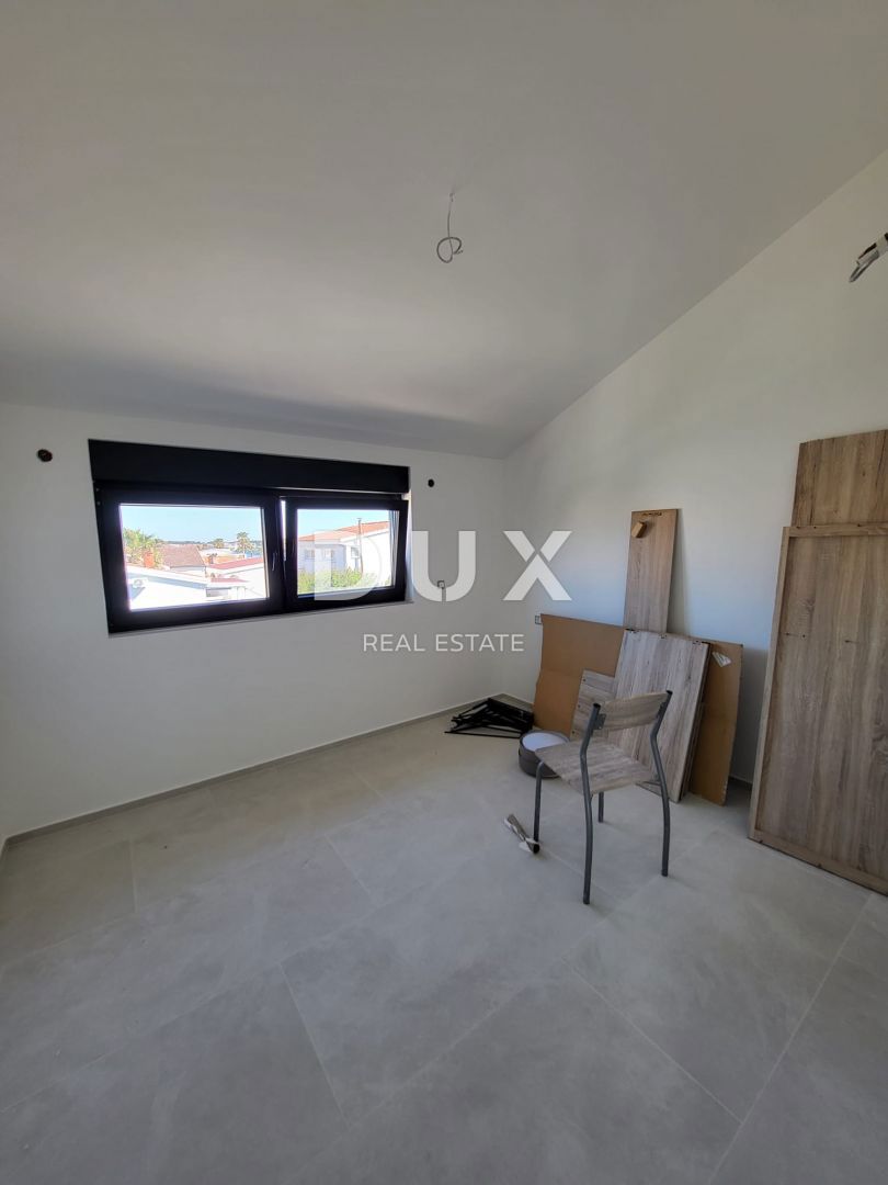 ZADAR, VIR - NOVOZGRAJEN APARTMA 20 M OD PLAŽE - POGLED NA MORJE!