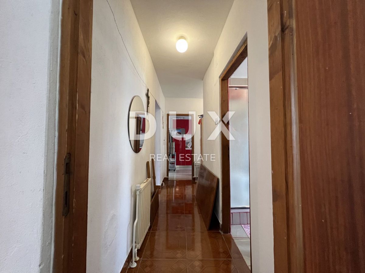 OPATIJA, MATULJI - hiša na parceli 720 m2
