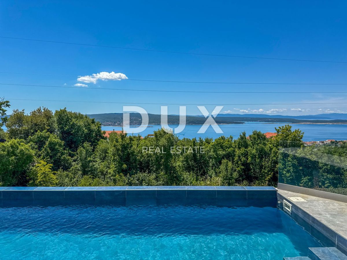 CRIKVENICA, KVARNER - Moderna vila z bazenom in panoramskim pogledom na morje (hiša + stanovanje)