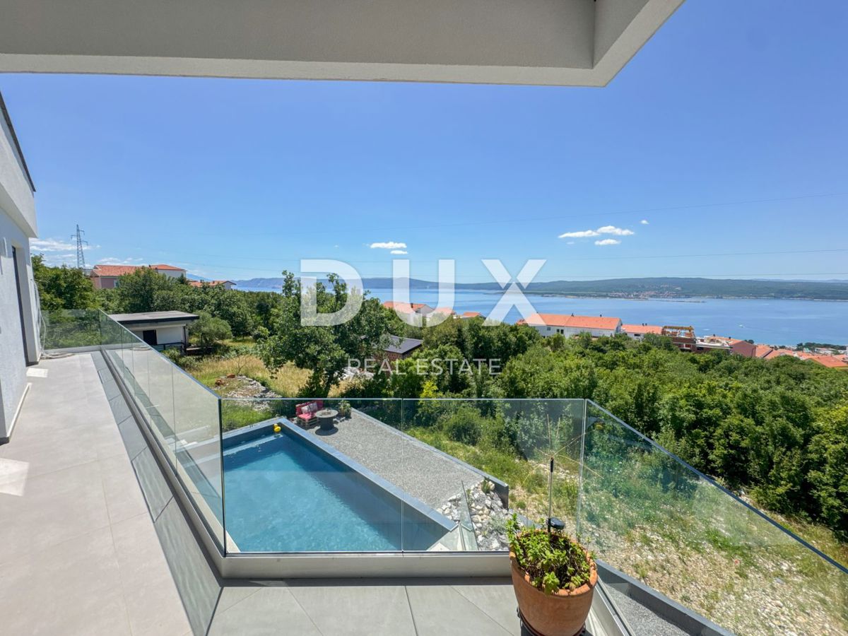 CRIKVENICA, KVARNER - Moderna vila z bazenom in panoramskim pogledom na morje (hiša + stanovanje)