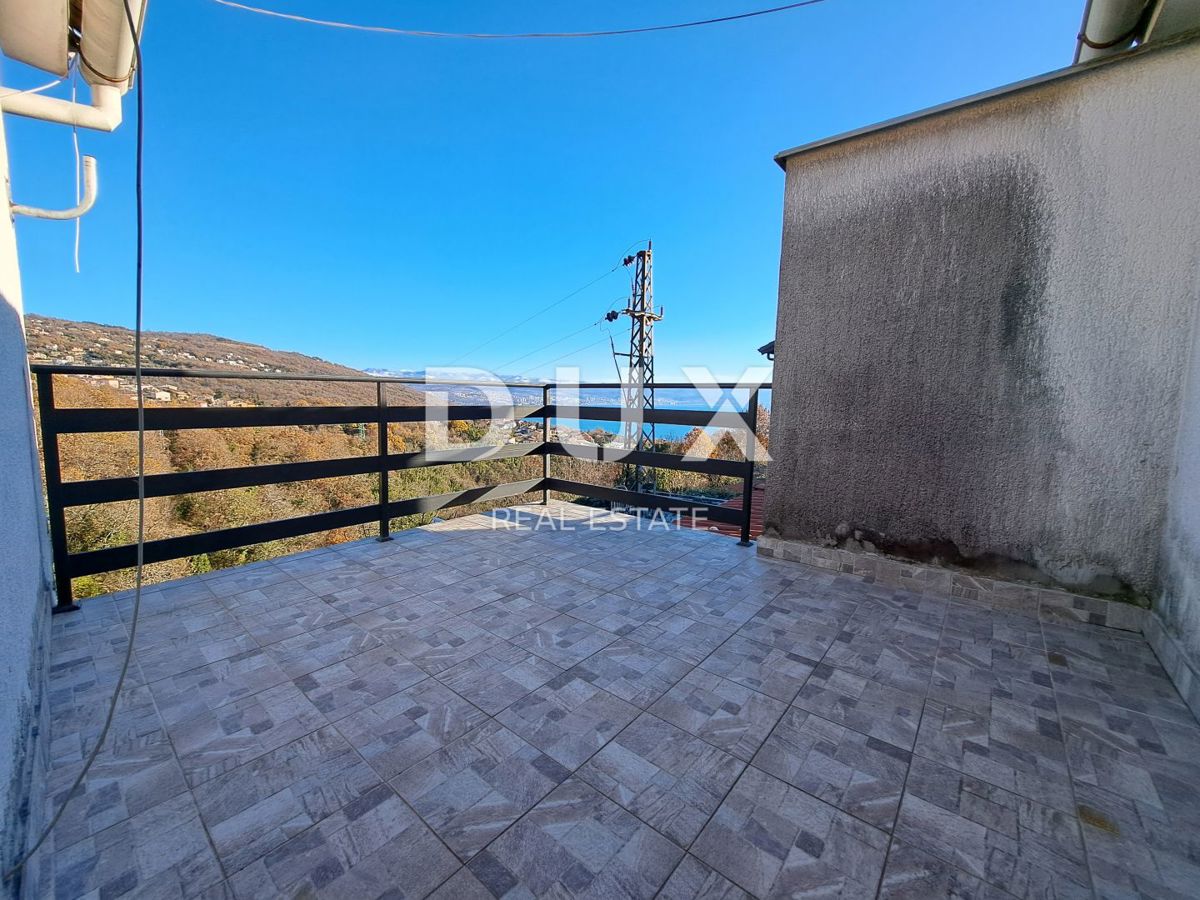 OPATIJA, LOVRAN, PRILOŽNOST ZA DOMICIL OB MORJU! – Apartma s teraso, razgledom in parkiriščem