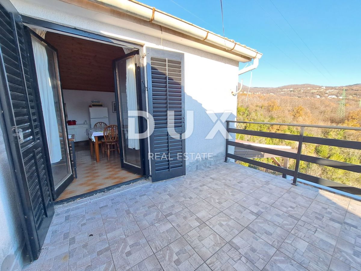 OPATIJA, LOVRAN, PRILOŽNOST ZA DOMICIL OB MORJU! – Apartma s teraso, razgledom in parkiriščem
