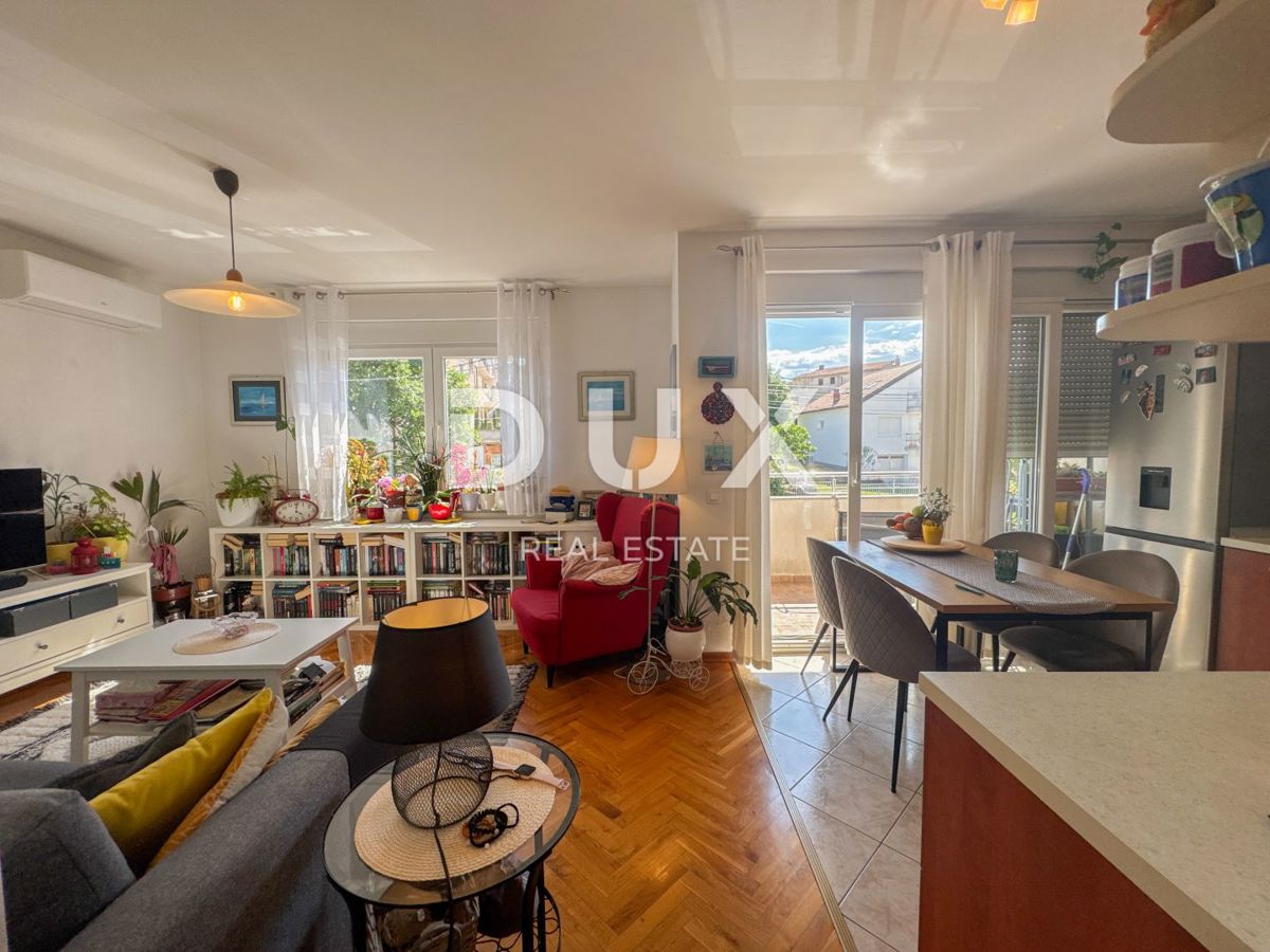 RIJEKA, VIŠKOVO - priložnost - stanovanje 58m2 z dvema spalnicama, dvema balkonoma v novejši hiši, mirna ulica blizu centra