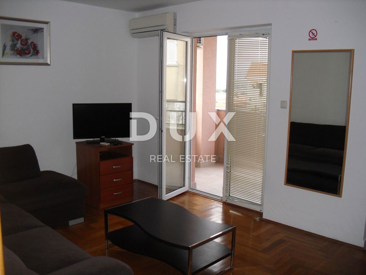 OTOK KRK, MALINSKA - Apartma 2 spalnici + dnevna soba s parkirnim mestom