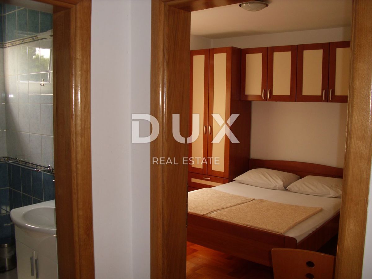 OTOK KRK, MALINSKA - Apartma 2 spalnici + dnevna soba s parkirnim mestom