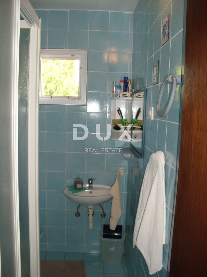 MESTO KRK - Apartma 126 m2 z razgledom in 200 m od morja
