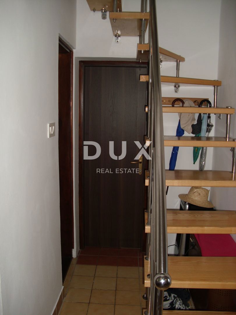 MESTO KRK - Apartma 126 m2 z razgledom in 200 m od morja