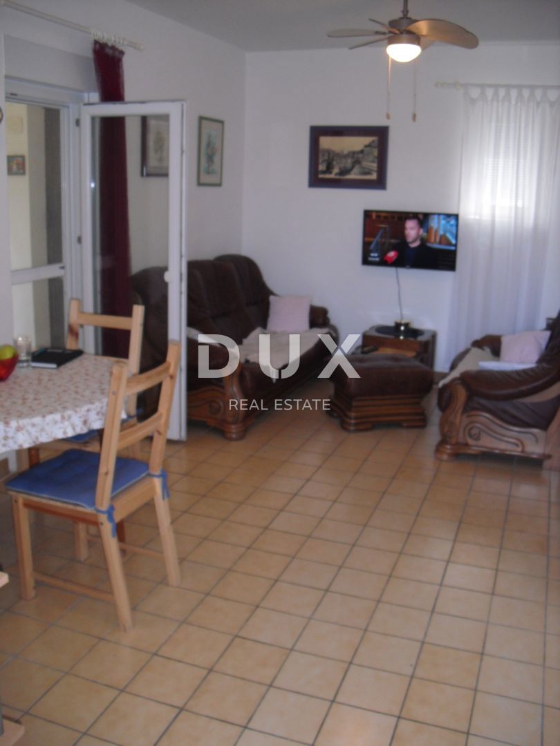 MESTO KRK - Apartma 126 m2 z razgledom in 200 m od morja