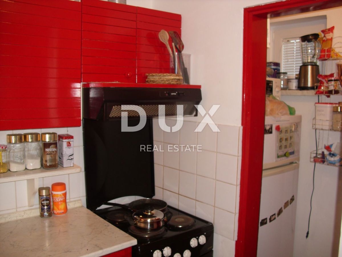 MESTO KRK - Apartma 126 m2 z razgledom in 200 m od morja