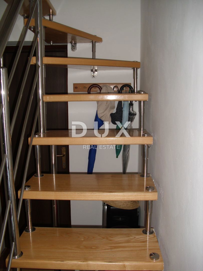 MESTO KRK - Apartma 126 m2 z razgledom in 200 m od morja