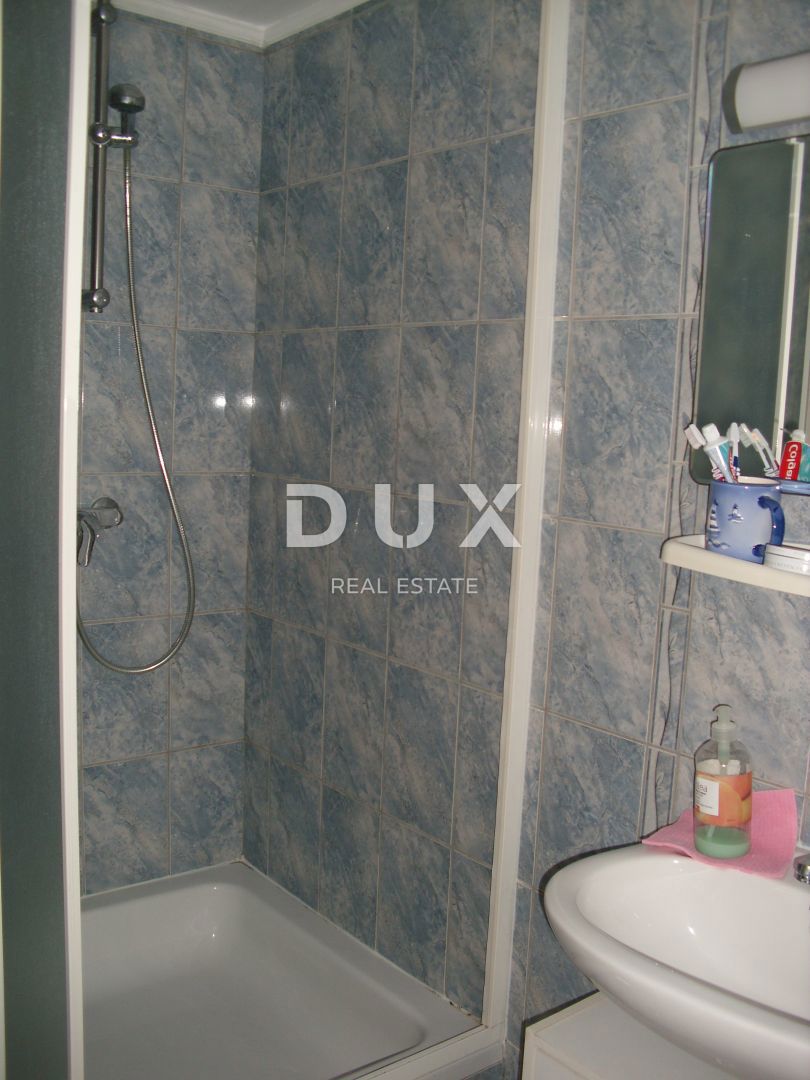 MESTO KRK - Apartma 126 m2 z razgledom in 200 m od morja