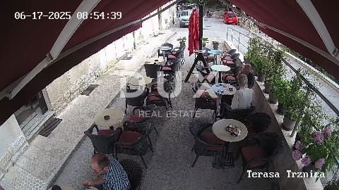 ISTRA, PULA Kavarna v središču Pulja