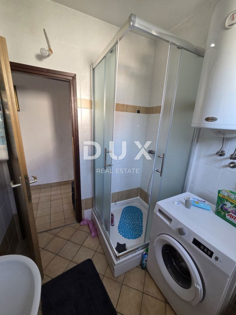 NOVI VINODOLSKI - Apartma 50 m2, 300 m od morja