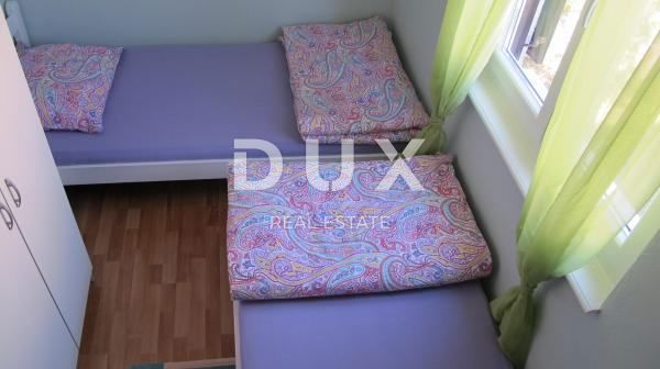 NOVI VINODOLSKI - Apartma 50 m2, 300 m od morja
