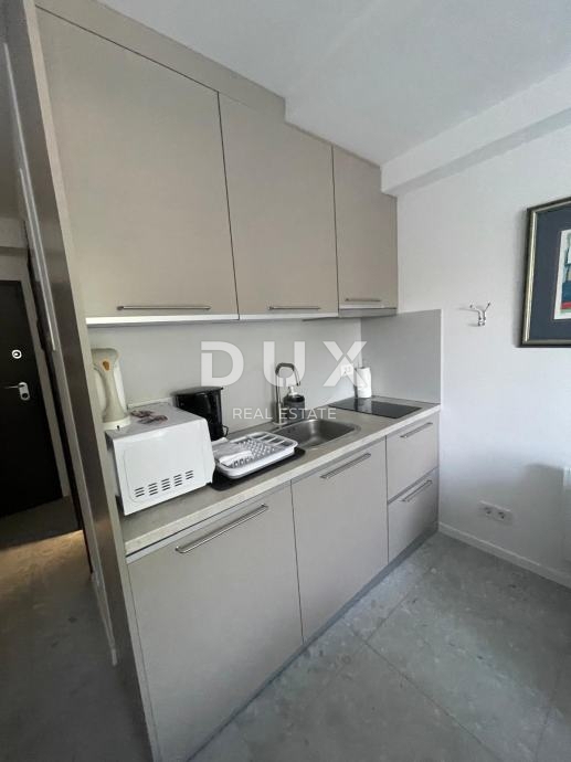 OPATIJA, CENTER - Stanovanje 31m2 s pogledom na morje