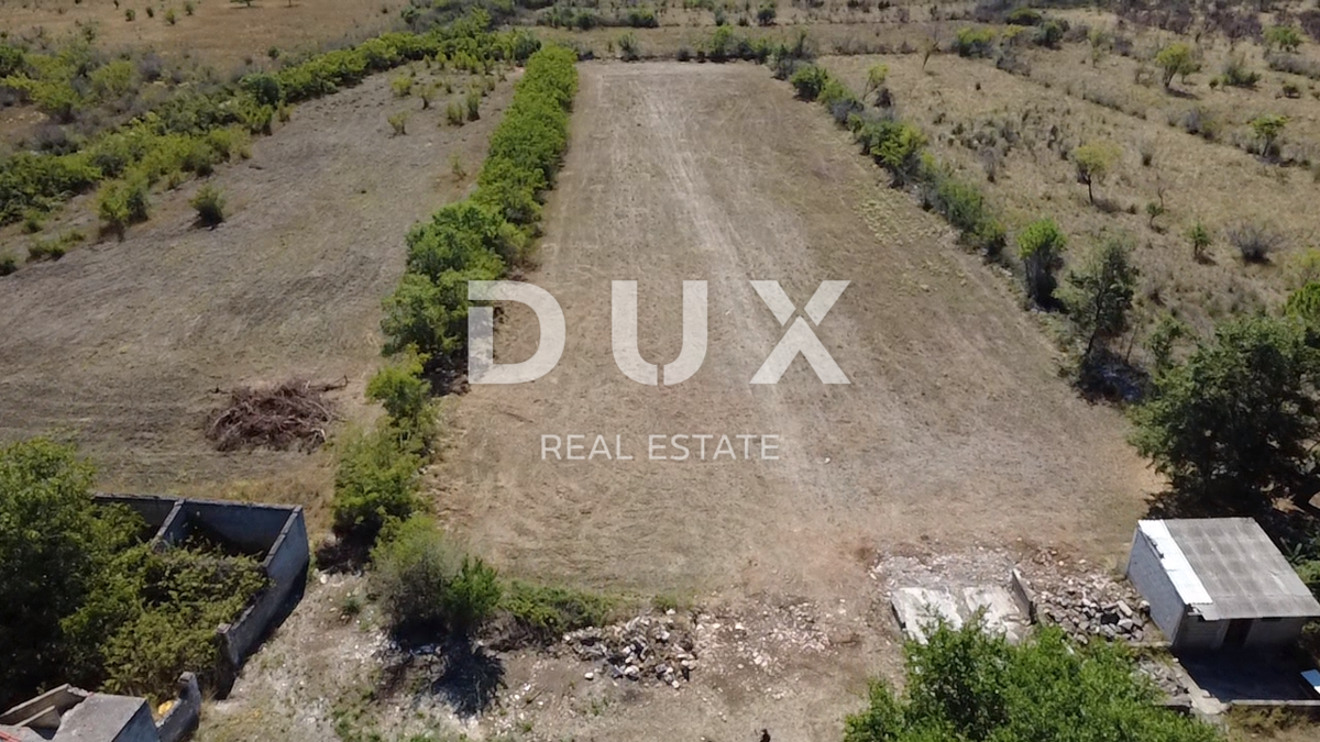 ZADAR, MURVICA - Gradbeno zemljišče na mirni lokaciji! - 650m²