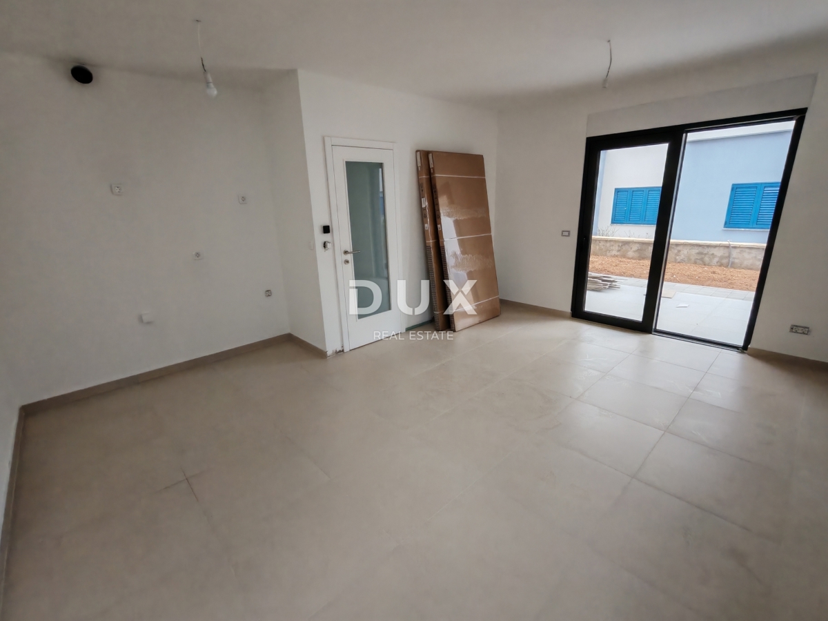 ZADAR, RAŽANAC - Novogradnja! Talno ogrevanje, dvigalo, pogled na morje, shramba...! S2