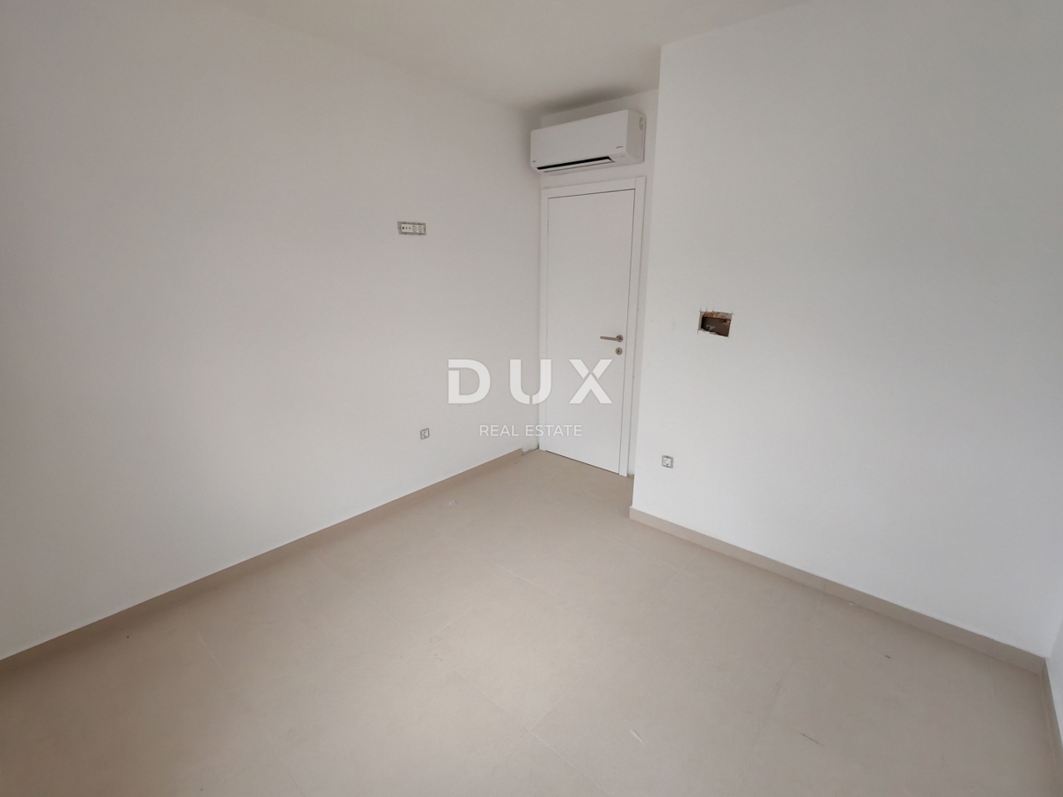 ZADAR, RAŽANAC - Novogradnja! Talno ogrevanje, dvigalo, pogled na morje, shramba...! S2