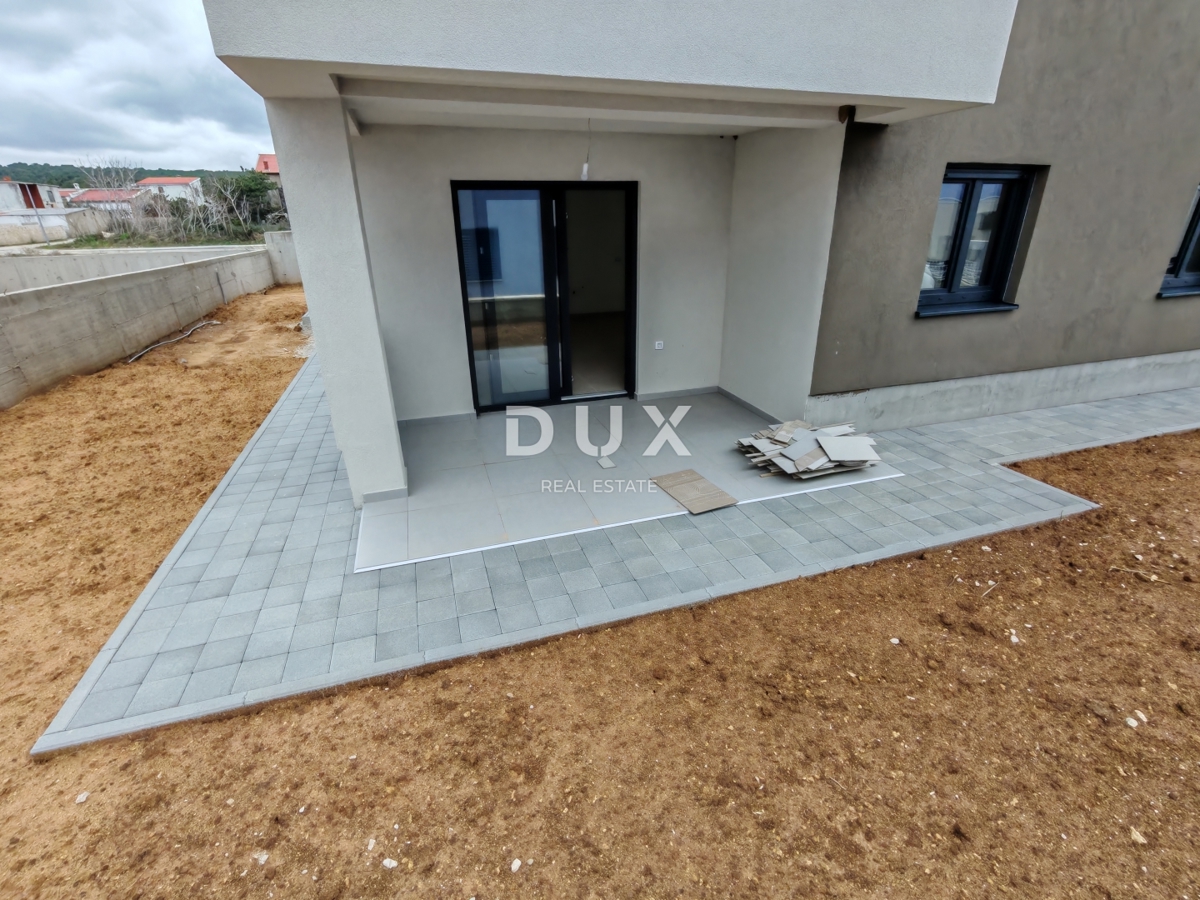 ZADAR, RAŽANAC - Novogradnja! Talno ogrevanje, dvigalo, pogled na morje, shramba...! S2