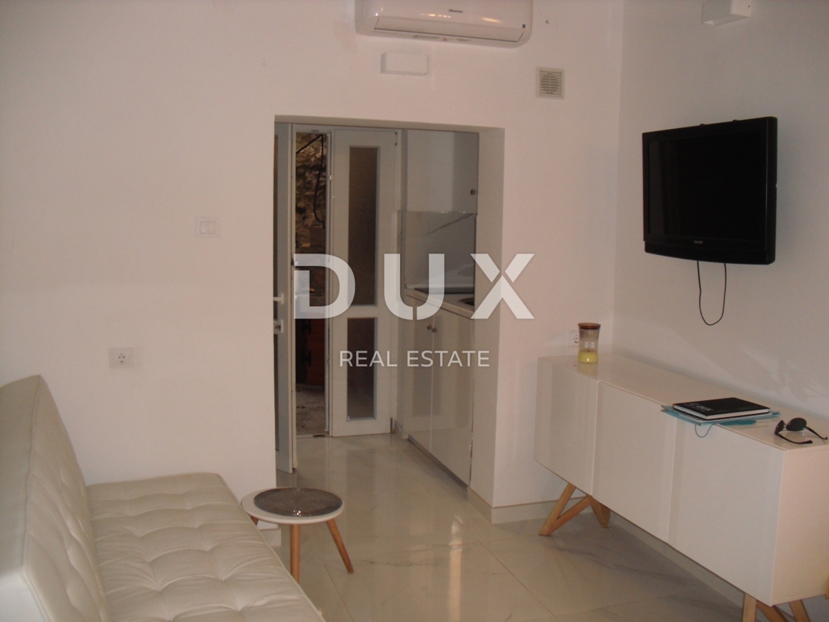 Stanovanje Malinska, Malinska-Dubašnica, 28m2