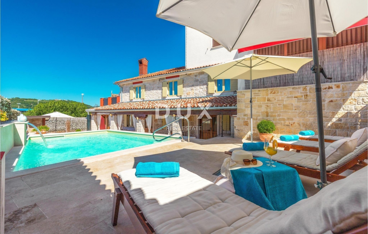 ISTRA, BUJE - Apartmajska hiša z bazenom