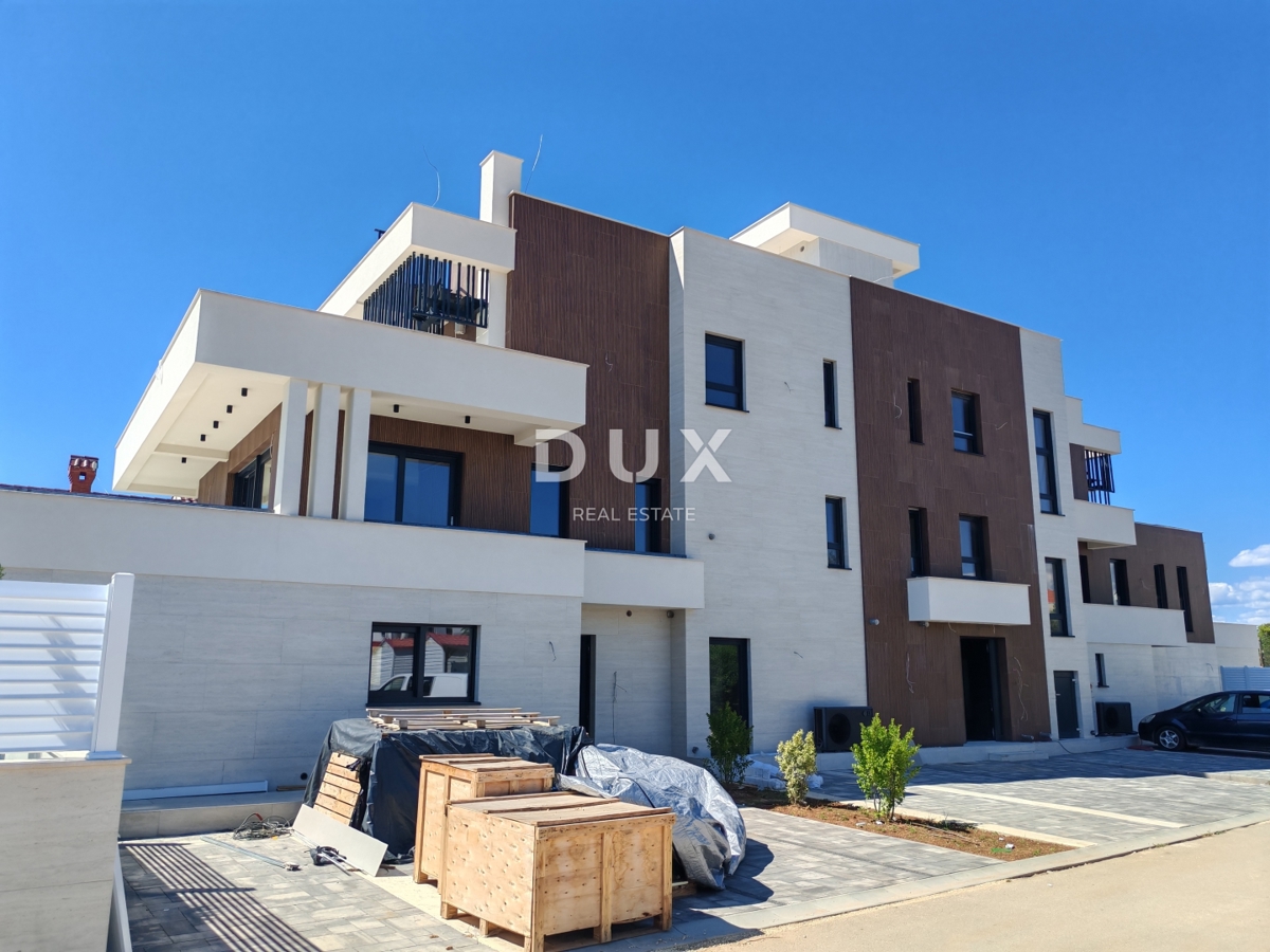 ZADAR, ZATON - Popolnoma opremljeni luksuzni apartmaji 55 metrov od plaže! A1