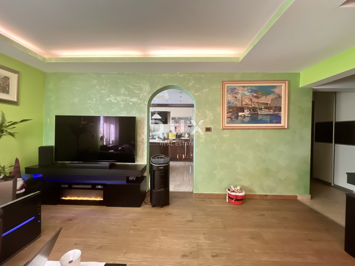 RIJEKA, G. ZAMET - Dvostanovanjsko stanovanje s 4 spalnicami in panoramskim razgledom