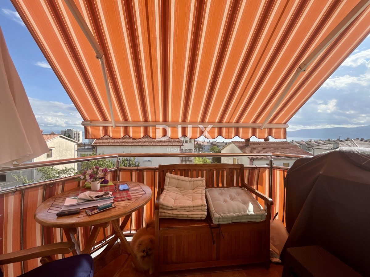 RIJEKA, G. ZAMET - Dvostanovanjsko stanovanje s 4 spalnicami in panoramskim razgledom