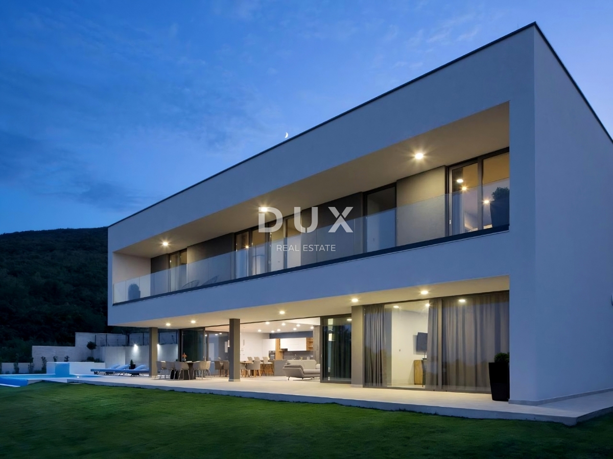 ISTRA, RABAC - Moderna vila s panoramskim pogledom na morje