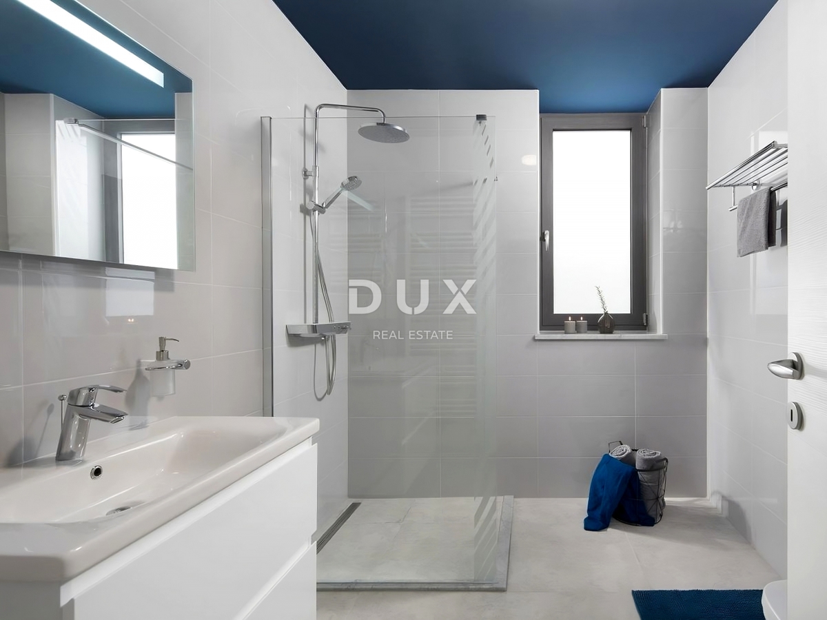 ISTRA, RABAC - Moderna vila s panoramskim pogledom na morje