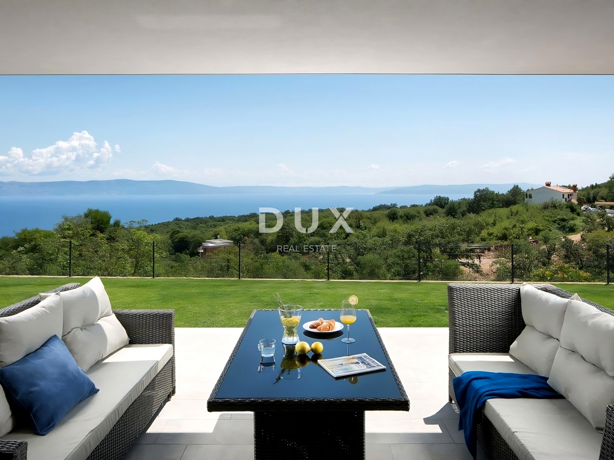 ISTRA, RABAC - Moderna vila s panoramskim pogledom na morje