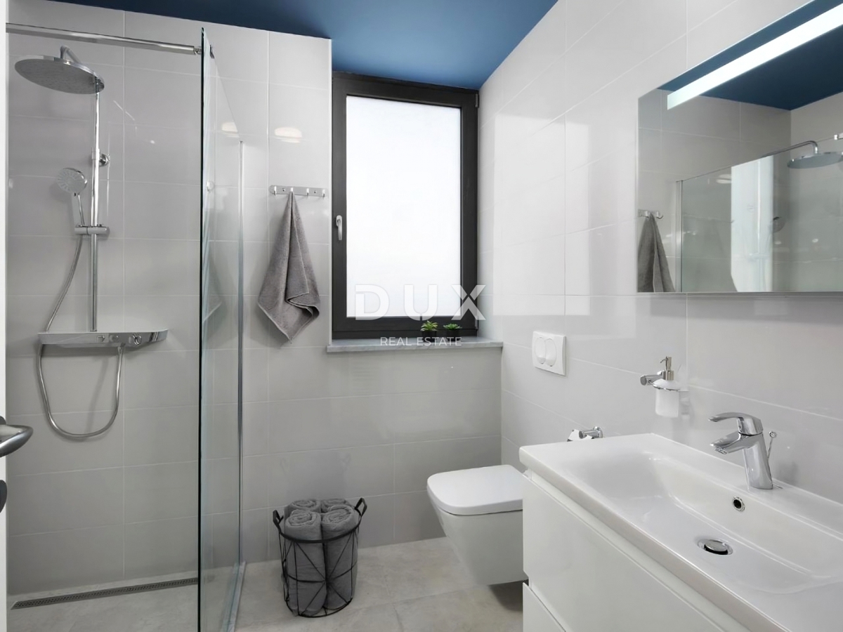 ISTRA, RABAC - Moderna vila s panoramskim pogledom na morje