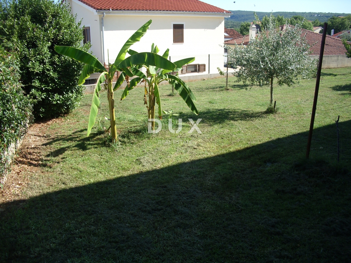 OTOK KRK, ZALIV SOLINE - Samostojna hiša 100 m od morja