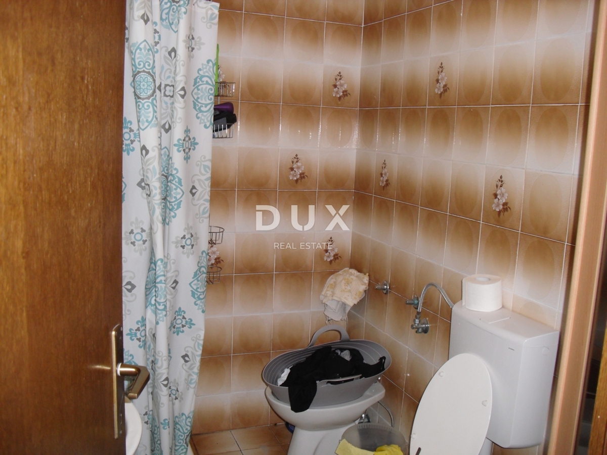 OTOK KRK, ZALIV SOLINE - Samostojna hiša 100 m od morja