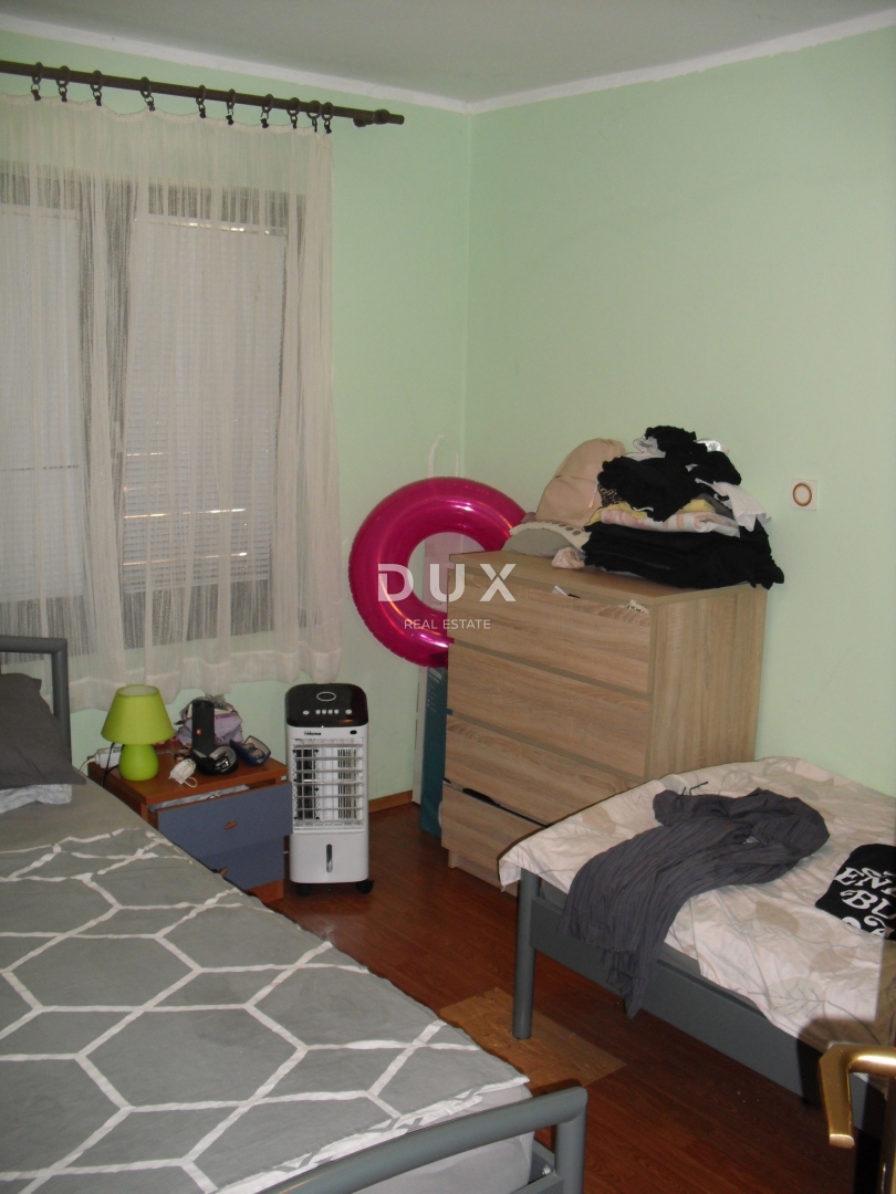 OTOK KRK, ZALIV SOLINE - Samostojna hiša 100 m od morja