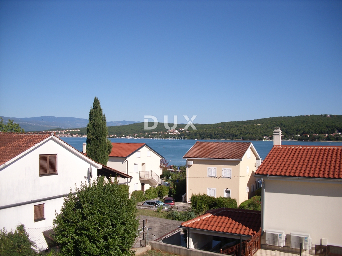 OTOK KRK, ZALIV SOLINE - Samostojna hiša 100 m od morja