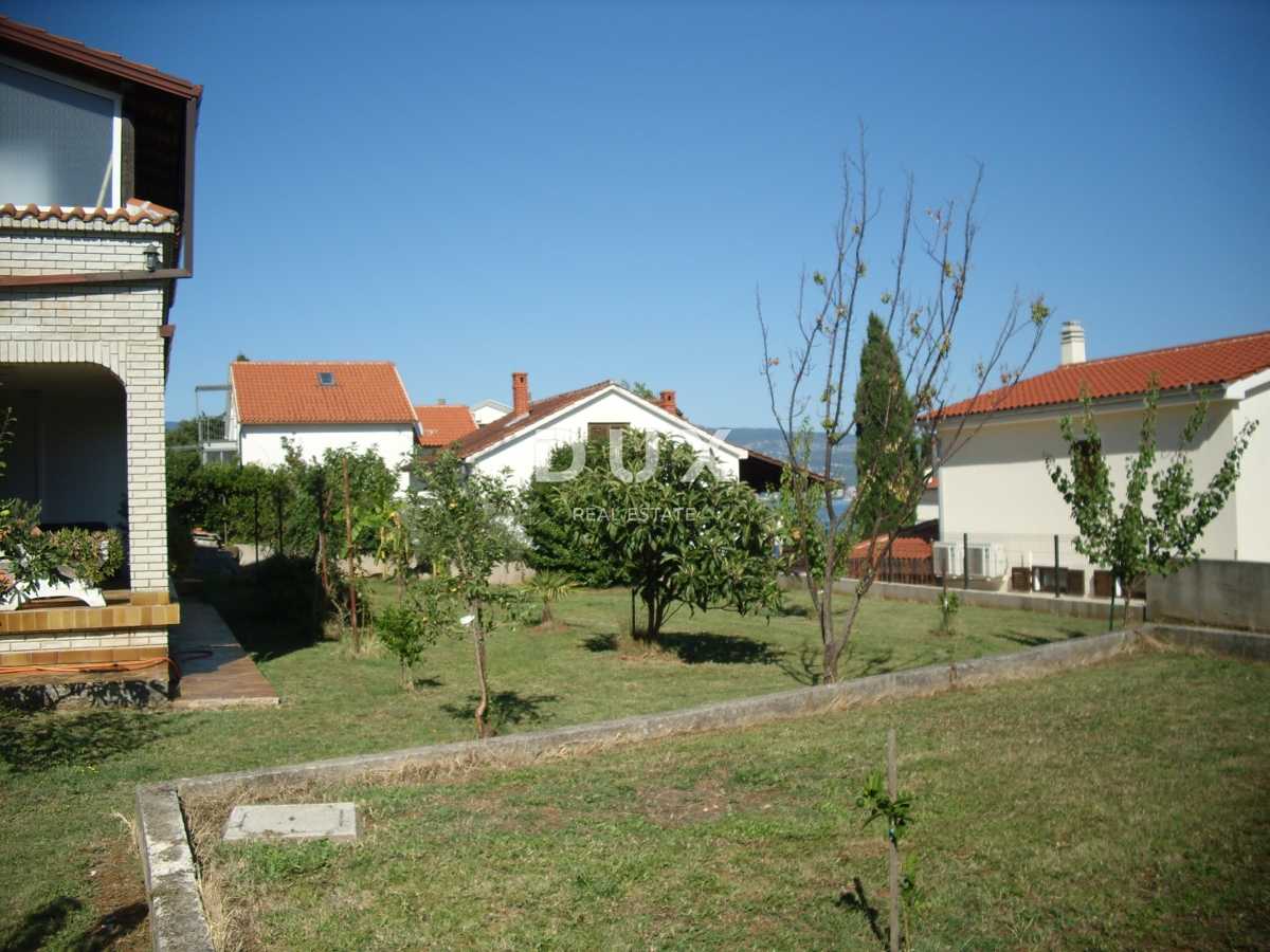 OTOK KRK, ZALIV SOLINE - Samostojna hiša 100 m od morja