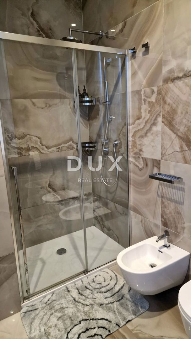 RIJEKA, CENTER - opremljeno 2-sobno stanovanje + dnevna soba s teraso